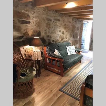 Grandfather's House * Tabua (Coimbra)