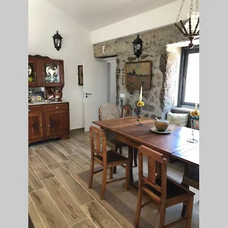 Grandfather's House Tábua