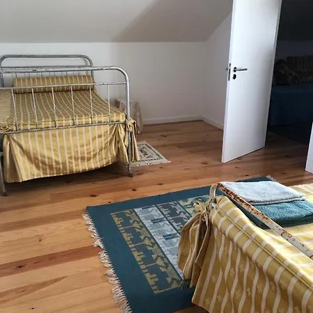 Grandfather's House Сasa de vacaciones *