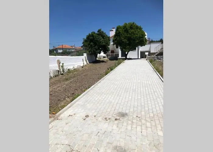 Semesterbostad Grandfather's House Tábua