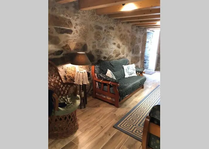 Grandfather's House * Tábua